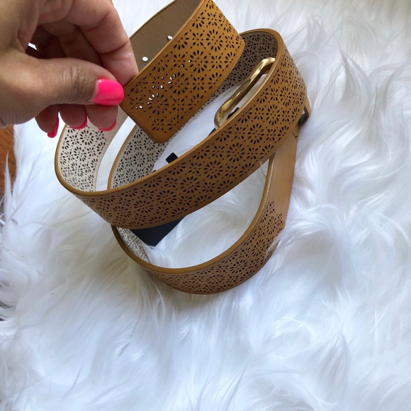 NWT INC Brown Cut Out Belt - Picture 2 of 6